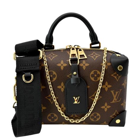 louis vuitton petite bag.